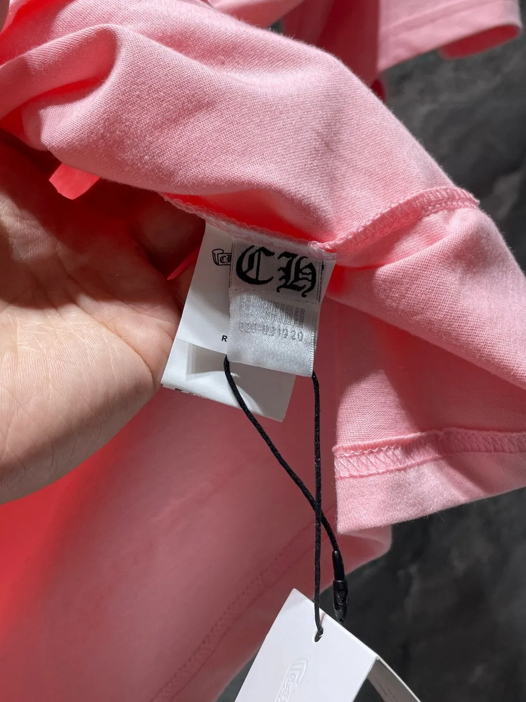 P140 ✨New arrival✨ Chrome Hearts 25ss High gram weight environmentally friendly high-quality top fabric 260g~270g Chrome classic phantom cross group red horse short sleeves Imported environmentally friendly glue printing and dyeing Counter synchronization 1:1 replica version 🌈Recommended colors: black white pink 🌈 Size: S, M, L, XL